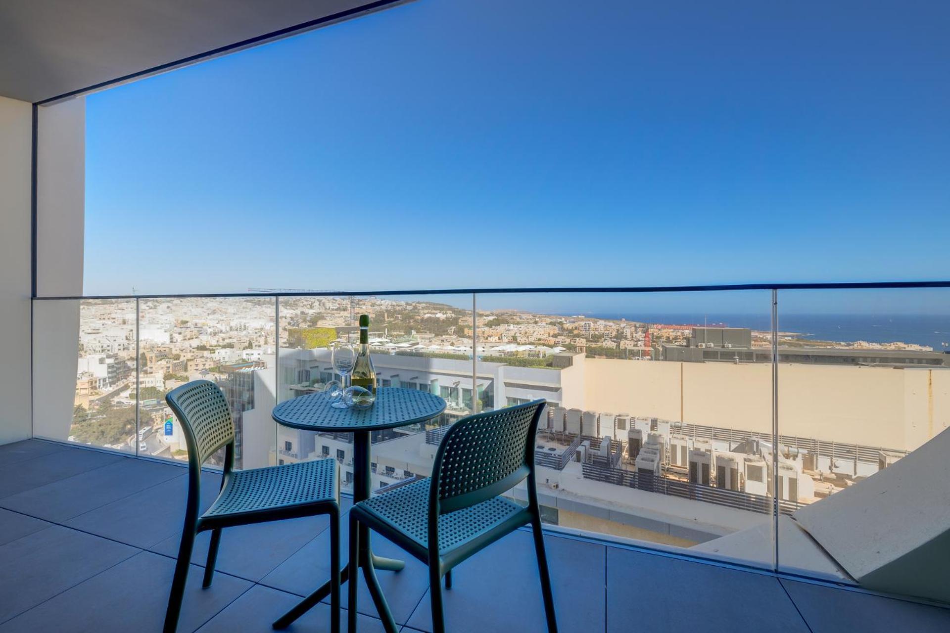 Mercury Tower Apartment *